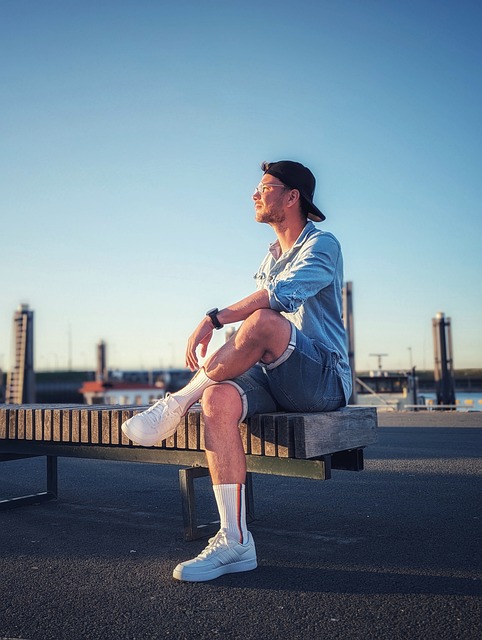 与此同时 与此同时